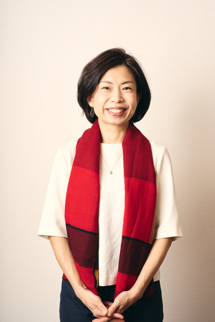 山縣 茜